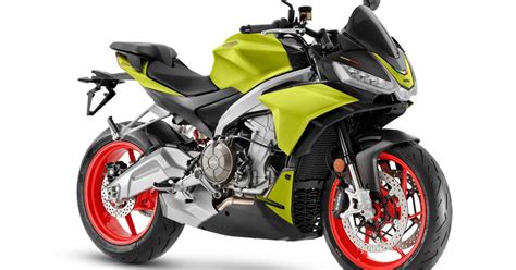 Aprilia Introduces New Tuono 660 Naked Sport Bike