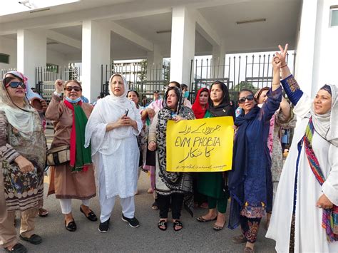 Female PTI MNAs Party Members Protest Outside Parliament House