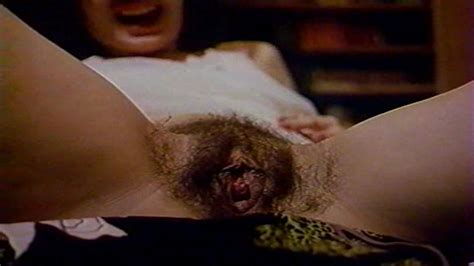 Naked Sophie Duflot In La Clinique Des Fantasmes