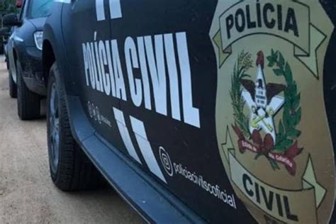 Pol Cia Localiza E Prende Quinto Suspeito Por Chacina Em Joinville