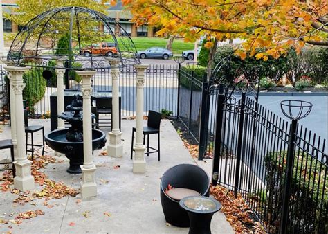 3949 lindell blvd st louis mo 63108 5