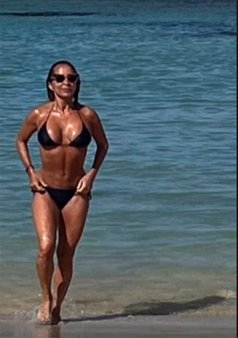 10 Hot Sexy Maria Patino Bikini Pics