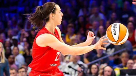 Indiana Fever Rookie Caitlin Clark Sets Wnba Single Game Assist Record