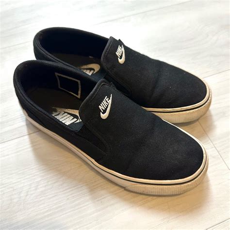 Nike slip ons, Women's Fashion, Footwear, Loafers on Carousell