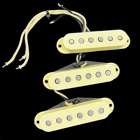 Used Lindy Fralin Strat Vintage Hot Pickup Set TFW2454 Reverb