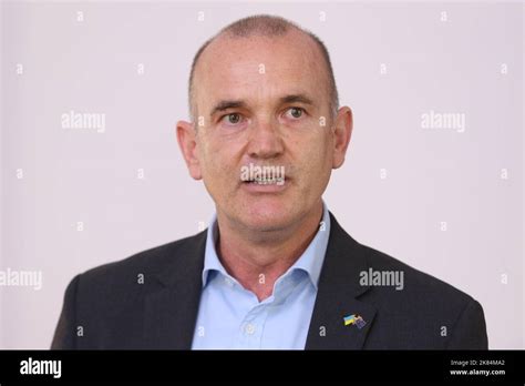Mr Bruce Edwards Hi Res Stock Photography And Images Alamy