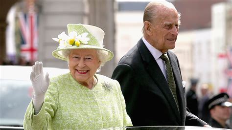 queen  prince philip delighted  birth  ninth great