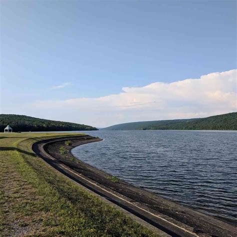 Hemlock Lake One Of New Yorks 11 Finger Lakes Day Trips Around