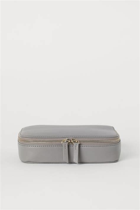 Smalti nude tutti i colori più belli per le unghie Vita su Marte Borsa dei trucchi Smalto