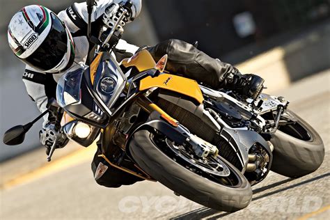 2012 Aprilia Tuono V4 Naked Sportbike Road Test Dyno Specs Photos Cycle World