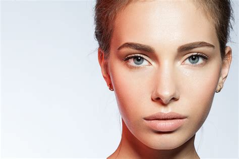 8 règles d or pour réussir un maquillage nude Oh Gaby