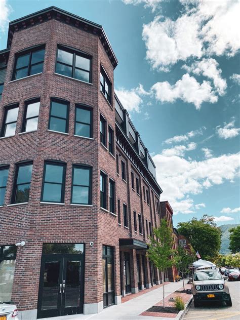 Comprehensive Visitor and Local Guide to Beacon, New York 6