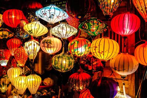 Visiting Hoi An Lantern Festival - Full Moon Celebration of Lights