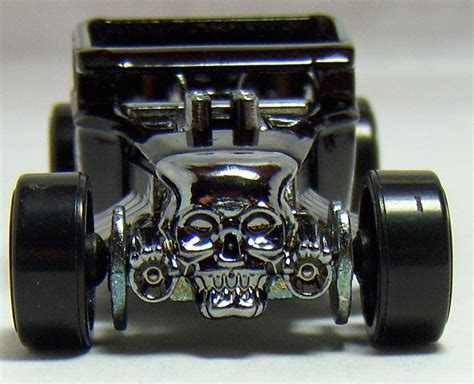 Hot Wheels Bone Shaker