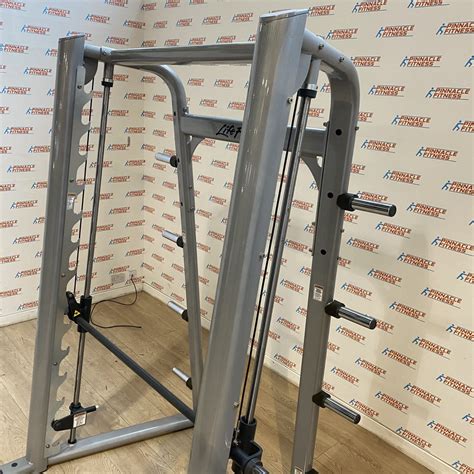 life fitness machines 5