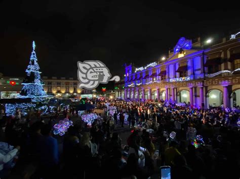 Se Ilumina Xalapa Con Festival Orgullo Navideño 2021