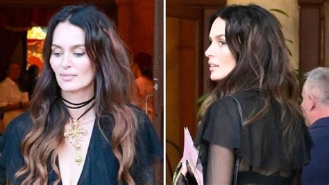 Starlette Thynne Suffers Wardrobe Malfunction Exposes Nipple In Skimpy Hello Molly Bikini