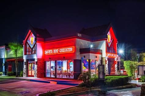 Daves Hot Chicken Plans Growth In Seattle QSR Magazine