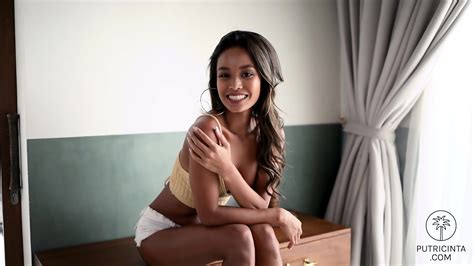 Putri Cinta A Nasty Asian Babe Showing Her Teeny Wet Pussy