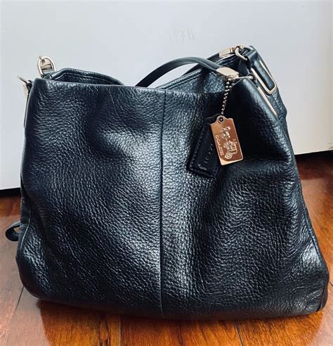 Coach black leather shoulder purse - Gem