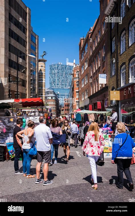 Petticoat Lane East End London Hi Res Stock Photography And Images Alamy