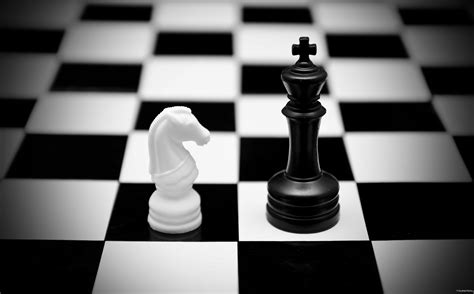 Шахматная доска черно белая - 44 фото