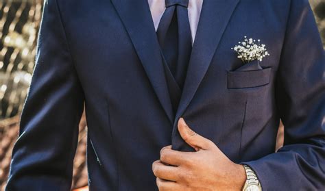 What Color Tie With Navy Suit Maves Apparel