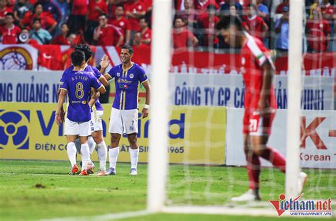 V League Hà Nội cán đích sớm Sài Gòn FC gần hạng Nhất