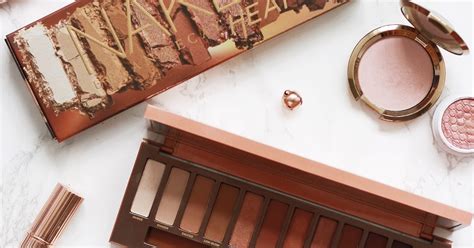 The Urban Decay Naked Heat Palette Pint Sized Beauty