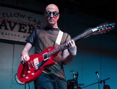 Top 5 Feature Naked Eye