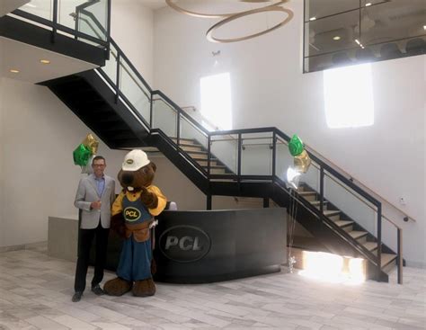 pcl construction  linkedin  ad