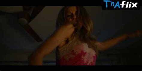 Jackie Sandler Bikini Scene In The Wrong Missy Tnaflix