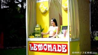 Kristina Rose Gets Ass Fingered While Serving Customers Some Lemonade Porn Movies 3Movs