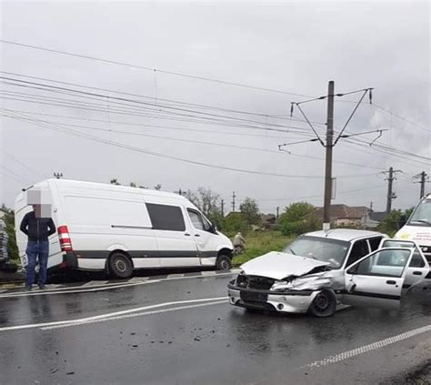 Accident Grav N Vestul Rii O Femeie A Fost Transportat La Upu