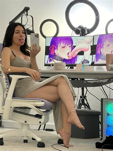 Alinity Feet Alinity Nude Onlyfans Leaks 5 Photos Thefappening