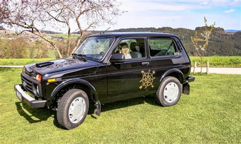 Lada Niva Electric by Elantrie: The Russian TT puts the batteries for ...