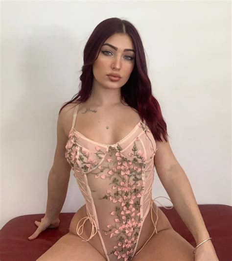 Loving This Cute Bodysuit Nudes Bodysuit Nude Pics Org