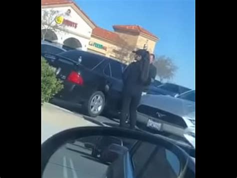 Big Booty Girl Catches Me Recording Her Xvideos