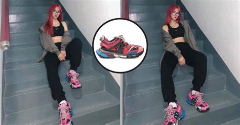 Hot TikToker Dao Tiểu Dao khoe hypebeast sneaker khiến dân tình săm soi tưởng đồ cổ lỗ sỉ hoá