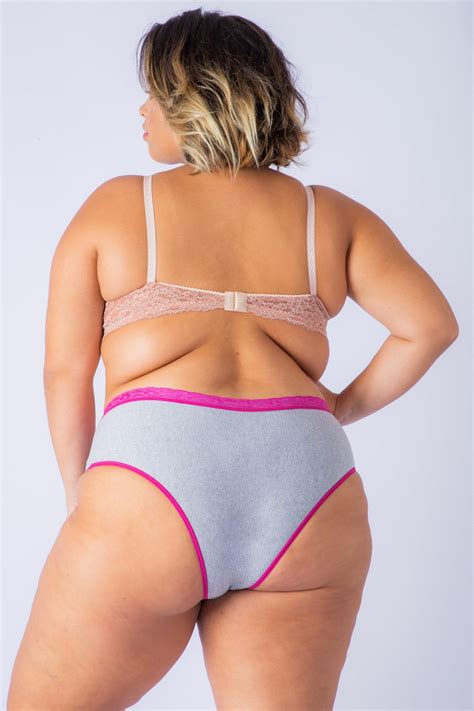 Comprar CALCINHA PLUS SIZE COTTON 8 LISA C CÓS DE RENDA a partir de R 5 22 Estrela Lingerie
