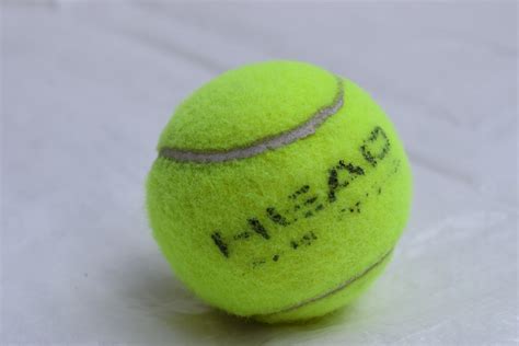 What is inside tennis ball? (video inside) – Tennis Pro Guru