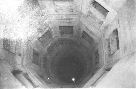 Taj Mahal Photo Two