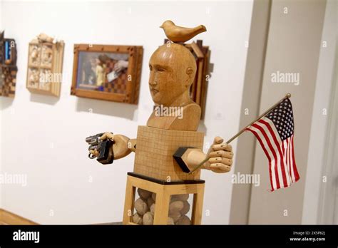 Modern Sculpture Exhibited In A Gallery In The Usa Stock Photo Alamy