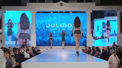 Fashion Show Sexy Lingerie Bikini Model