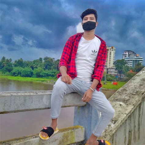 sadik khan dhing