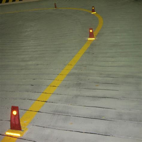 Lane Divider Flexible Traffic Lane Divider Optraffic