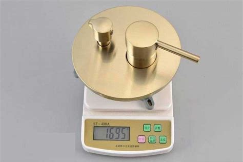 Luxury Shower Set Nickel Gold Brass Bathroom Shower Set Hot And Cold Wall Mounted Bathtub Split