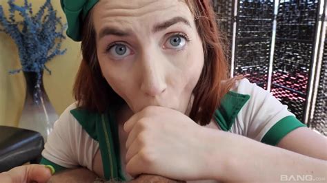 Aria Carson Gets Pussy Stretched