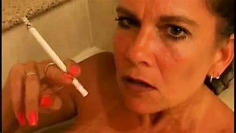 Hot Mature Cougar Masturbating And Smoking 120s Amateur Porn XHamster