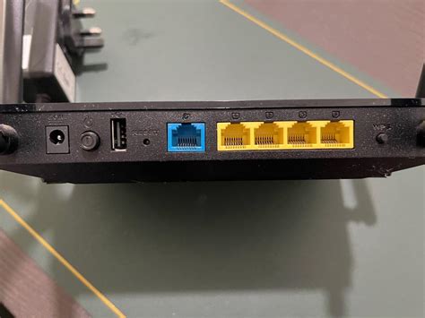 Asus Wireless-AC1200 Dual Band Router, Computers & Tech, Parts ...